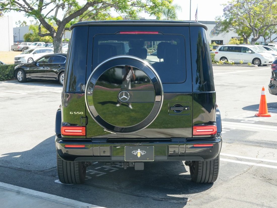 Suv in Costa Mesa, CA, United States 4 - 17739397