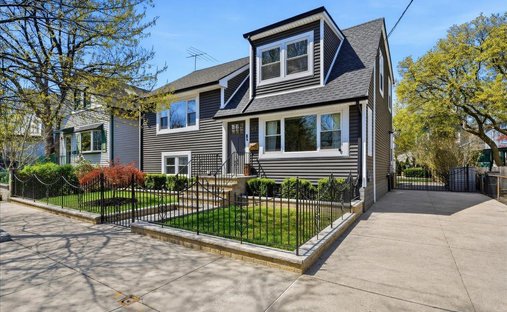 House in New York, New York, United States 1