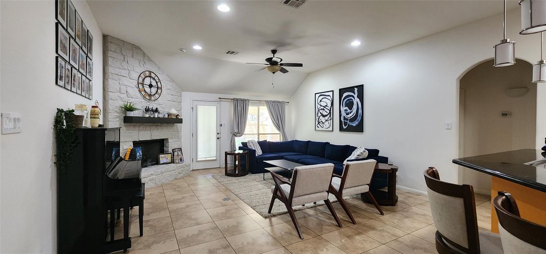 House in Austin, Texas, United States 4 - 17769097