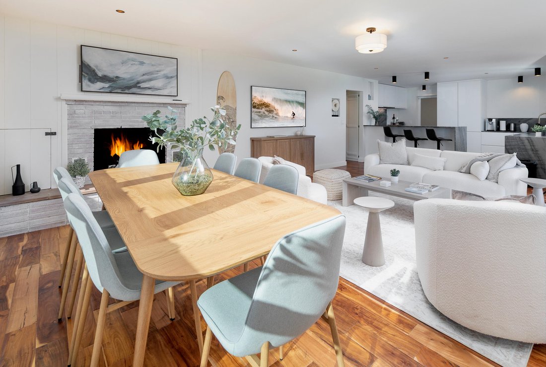 Santa Barbara, California, United States 5 - 16919077