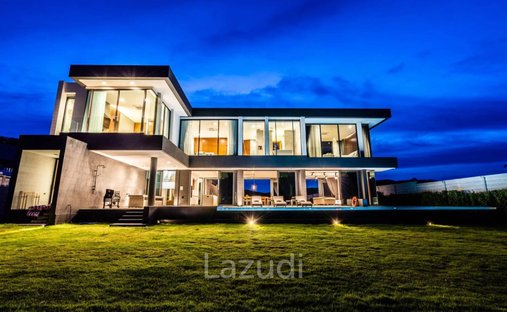 Villa in Ao Noi, Tanintharyi Region, Thailand 1