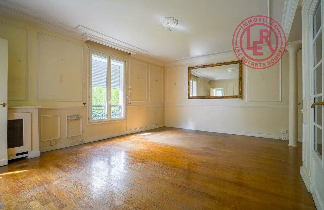 Apartment in Porte Saint Denis-Paradis, Paris 10e Arrondissement, Paris 2 - 17764826