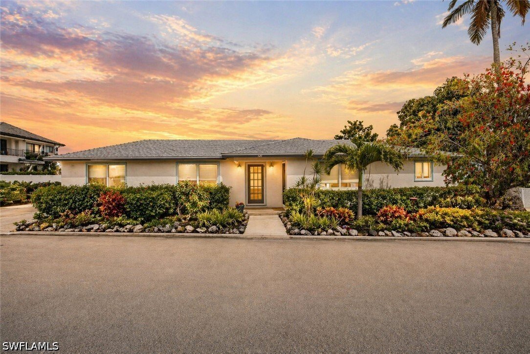 House in Naples, Florida, United States 1 - 17764497