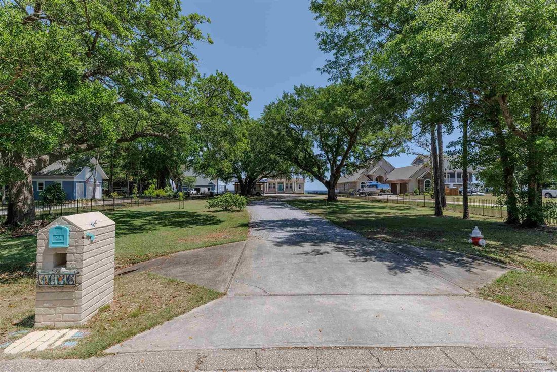 House in Milton, Florida, United States 2 - 17765437