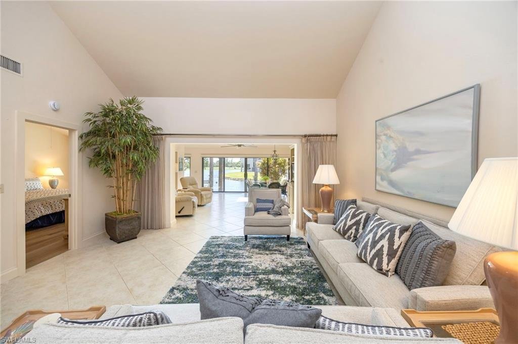 Condo in Naples, Florida, United States 4 - 17767600