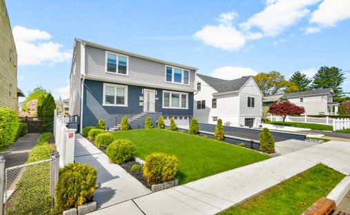Apartment in Mamaroneck, New York, United States 1