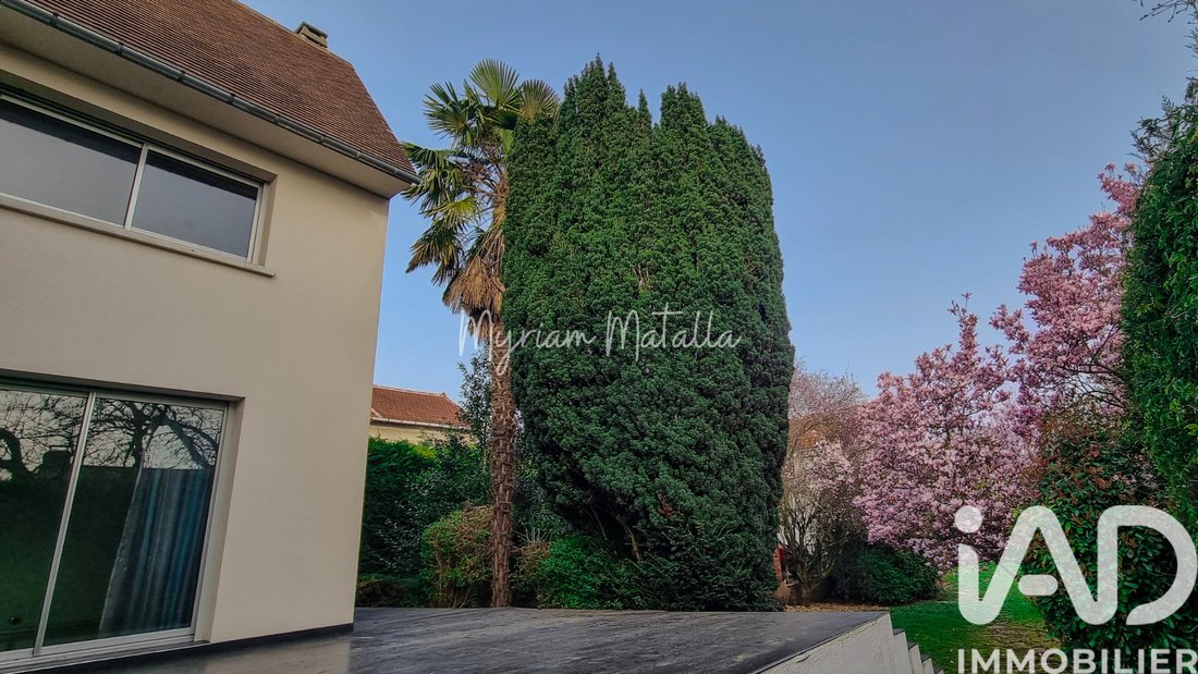 House in Saint-Brice-sous-Foret, Ile-de-France, France 5 - 17366346