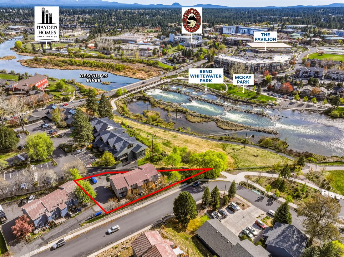 Bend, Oregon, United States 1 - 17768961