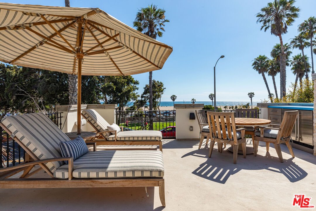House in Santa Monica, California, United States 1 - 17352915