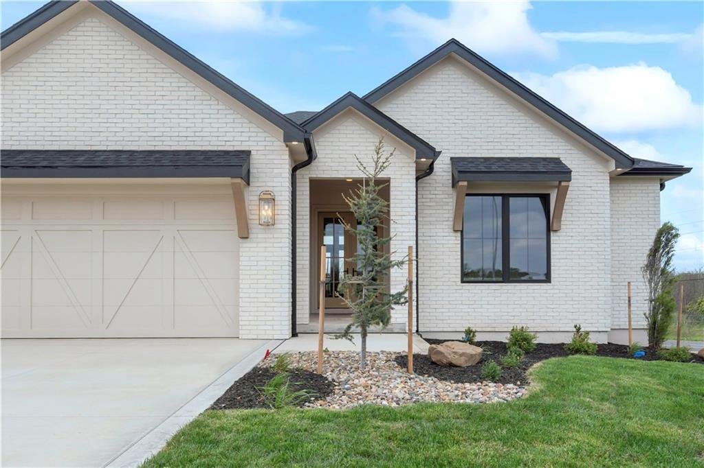 House in Lake Lotawana, Missouri, United States 3 - 16092910