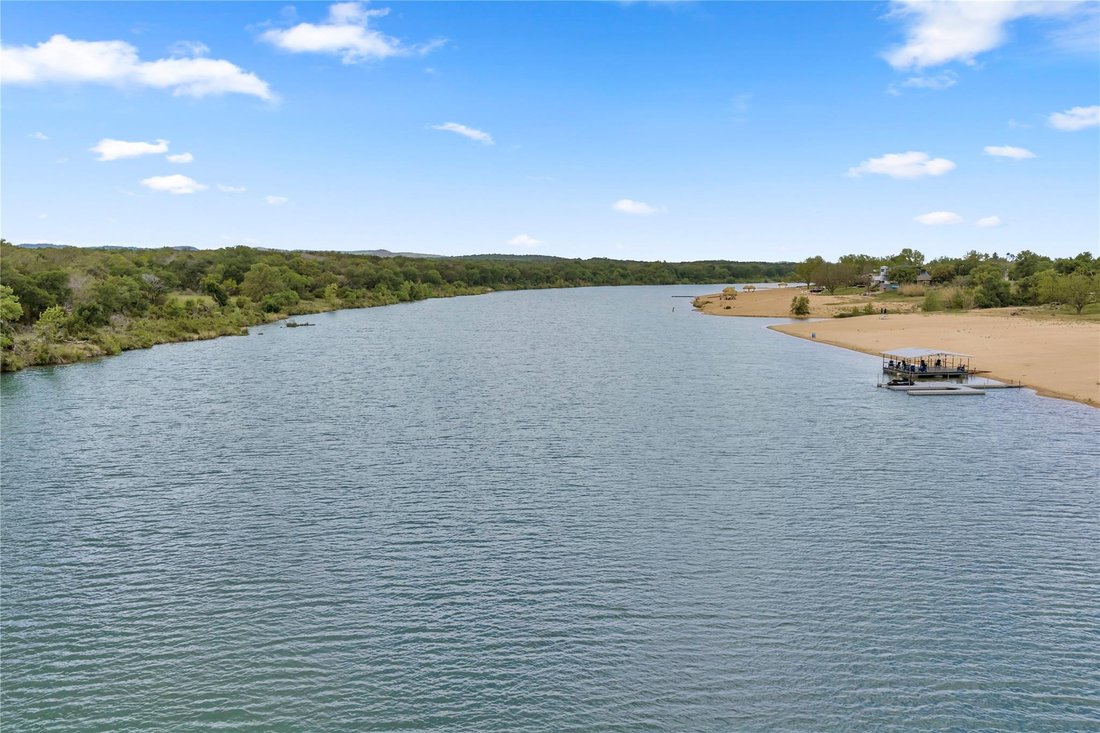 House in Kingsland, Texas, United States 1 - 17765633
