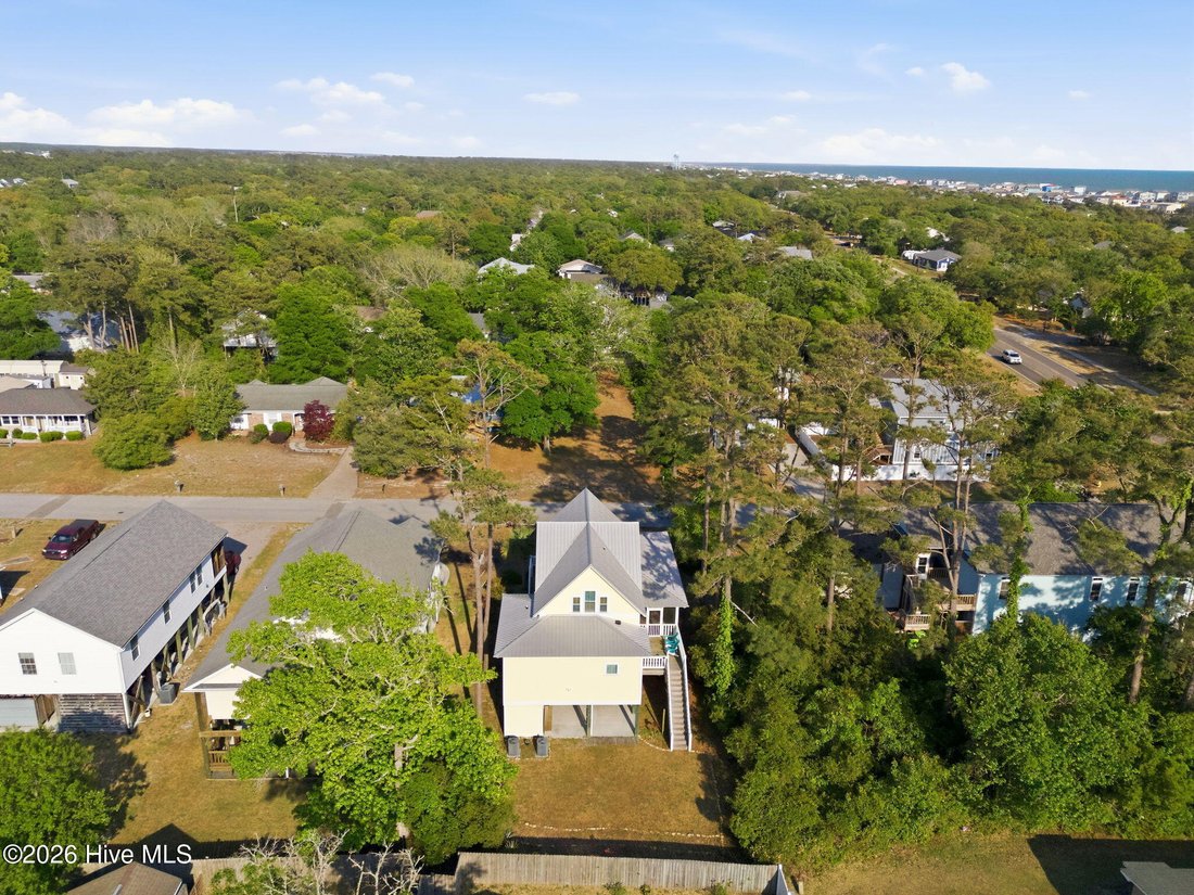 House in Oak Island, North Carolina, United States 5 - 17765821