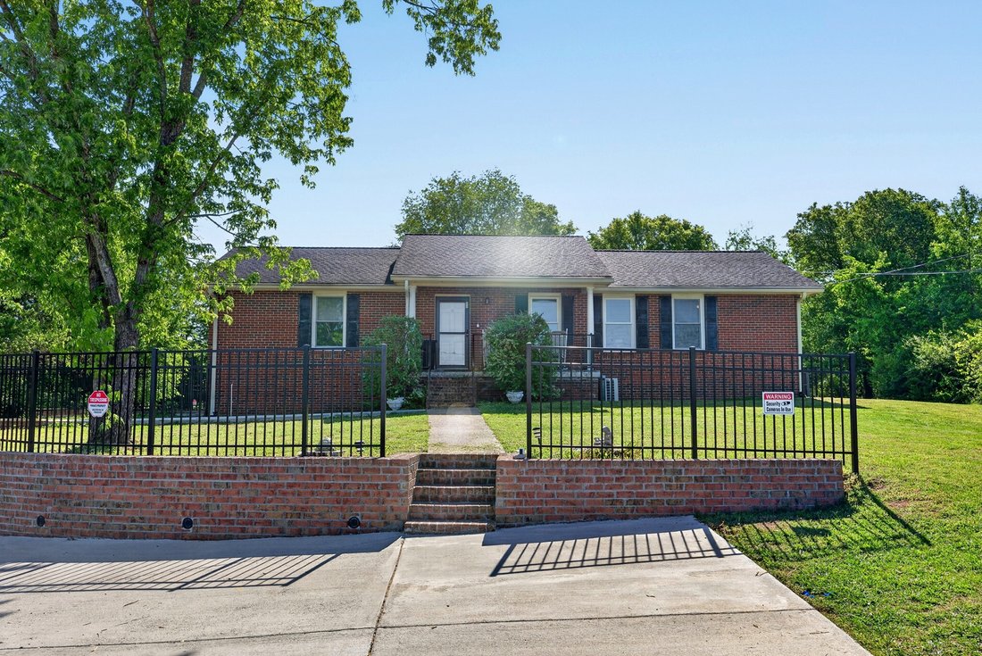 House in Lebanon, Tennessee, United States 1 - 17752290