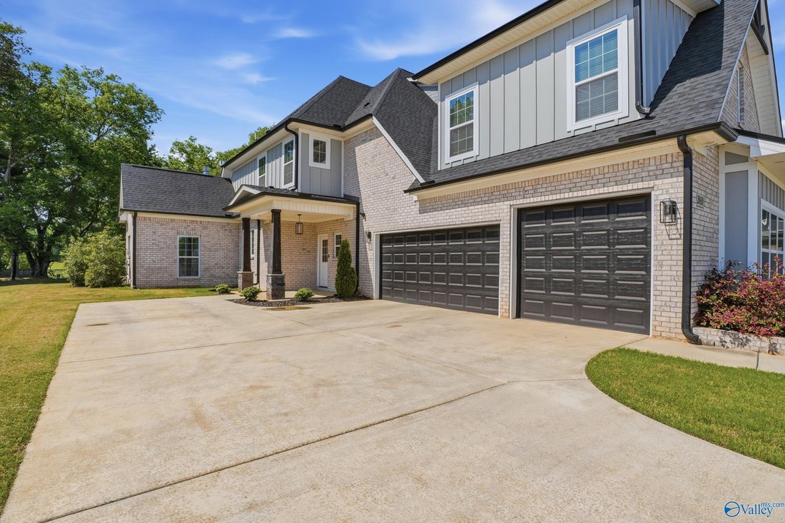 House in Athens, Alabama, United States 5 - 17765697