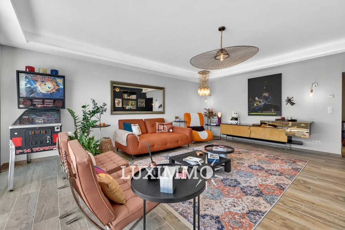 Villa in Mougins, Provence-Alpes-Côte d'Azur, France 5 - 17764076