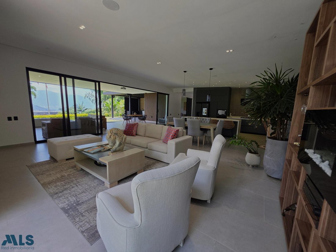 House in Envigado, Antioquia, Colombia 2 - 17767348