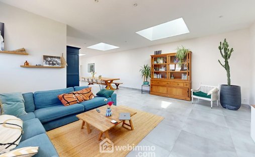 Villa in Longeville-sur-Mer, Pays de la Loire, France 1