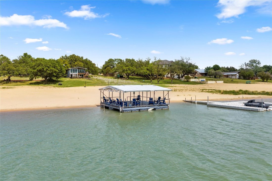 House in Kingsland, Texas, United States 5 - 17765633