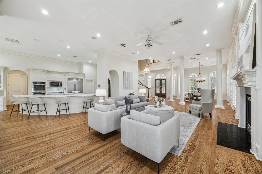 House in Sugar Land, Texas, United States 3 - 16316743