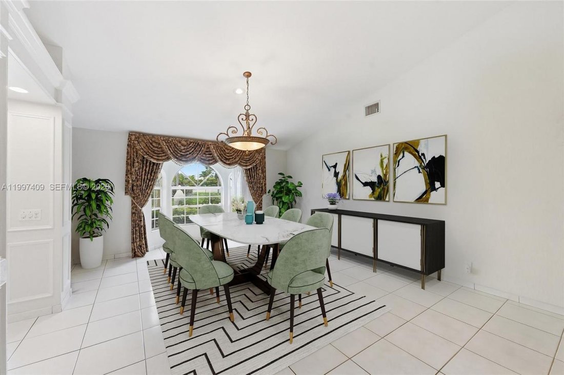 House in Plantation, Florida, United States 5 - 17763219