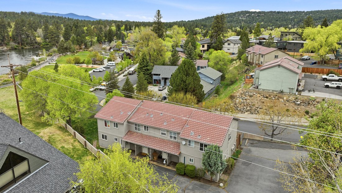 Bend, Oregon, United States 3 - 17768961