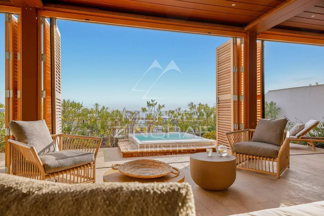Apartment in Cannes, Provence-Alpes-Côte d'Azur, France 1 - 17764878