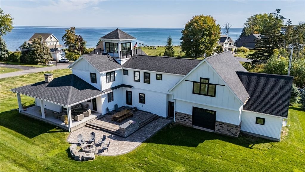 House in Hilton, New York, United States 2 - 17769760