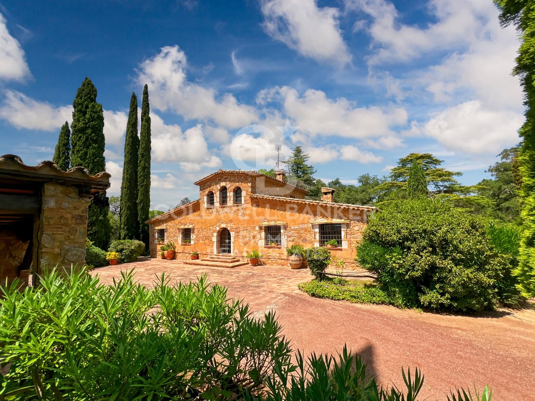 Finca in Caldes de Malavella, Catalonia, Spain 1 - 17763080