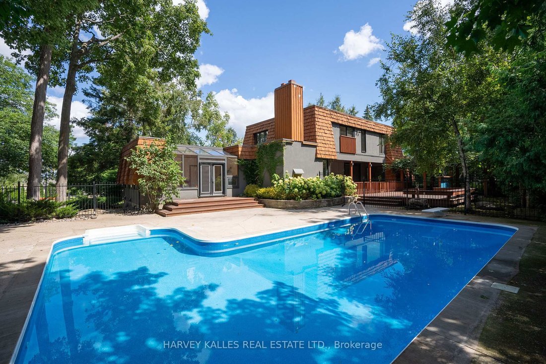 House in Barrie, Ontario, Canada 3 - 17769670