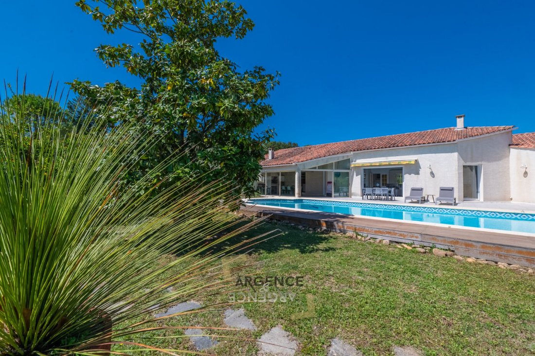 House in Nord, Saint-Clement-de-Riviere, France 1 - 17769229