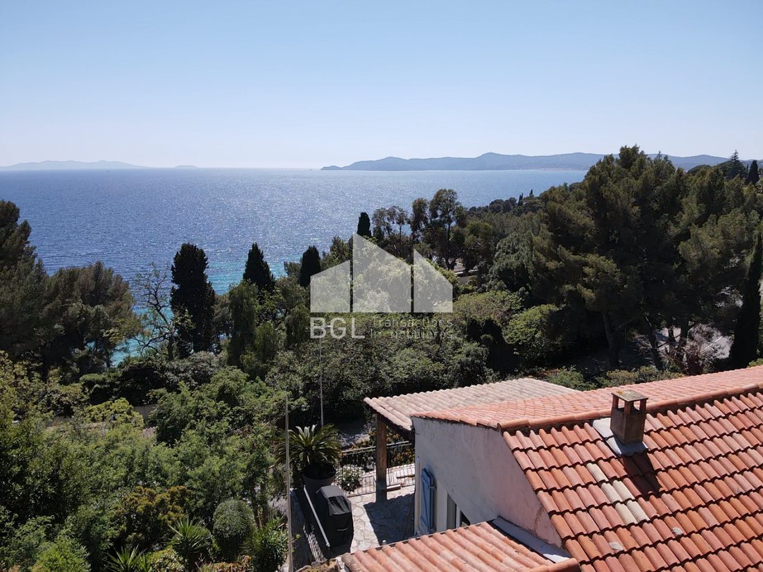 House in Le Lavandou, Provence-Alpes-Côte d'Azur, France 3 - 17764666