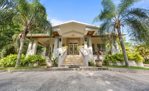 House in Carolina, Carolina, Puerto Rico 1