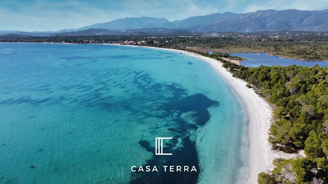 Villa in Lecci, Corsica, France 3 - 17766078