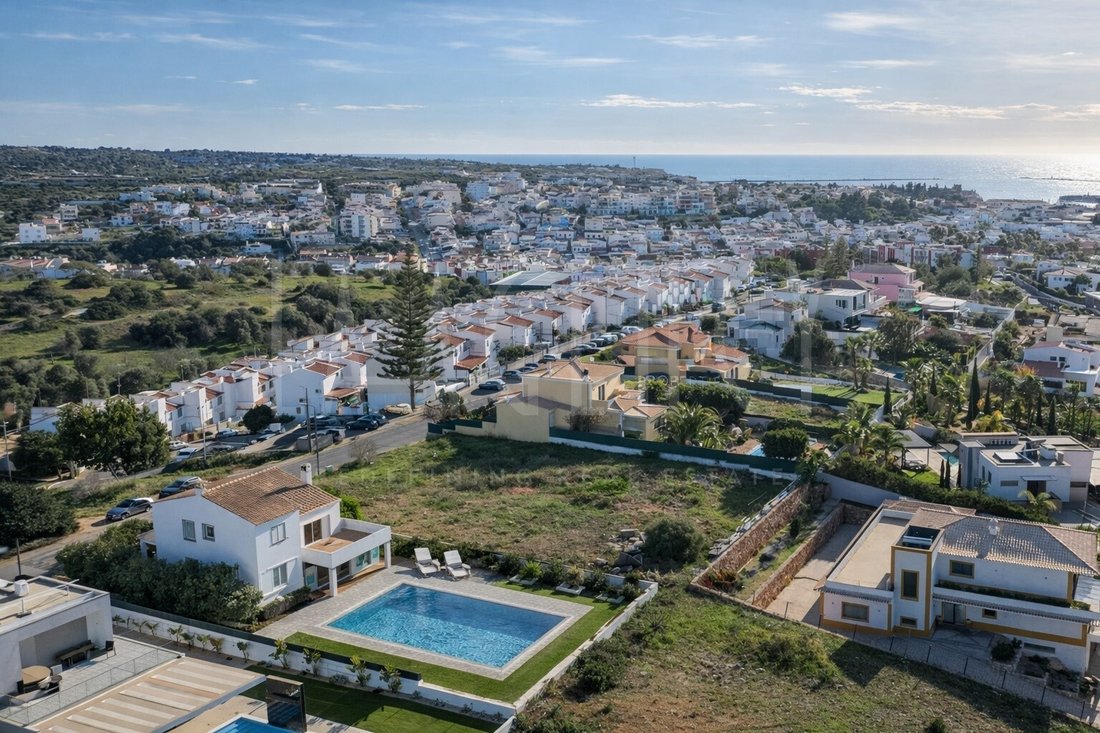 House in Ferragudo, Algarve, Portugal 1 - 17494834