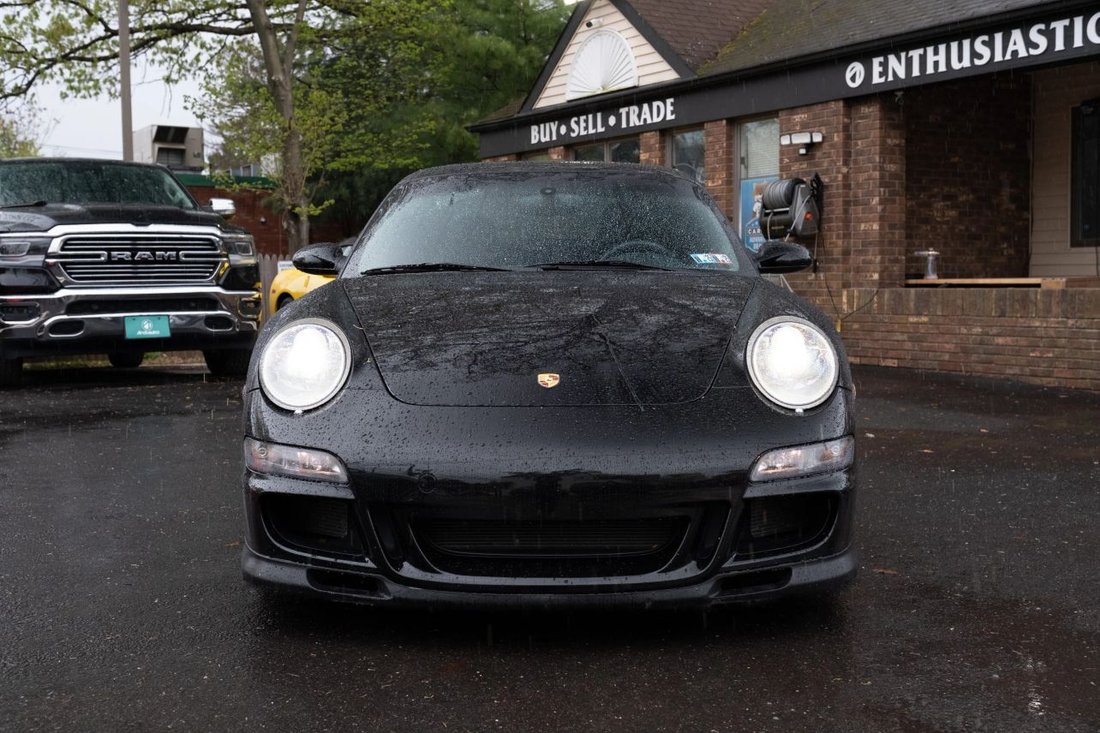 Coupe in Highland Park, NJ, United States 2 - 17766291
