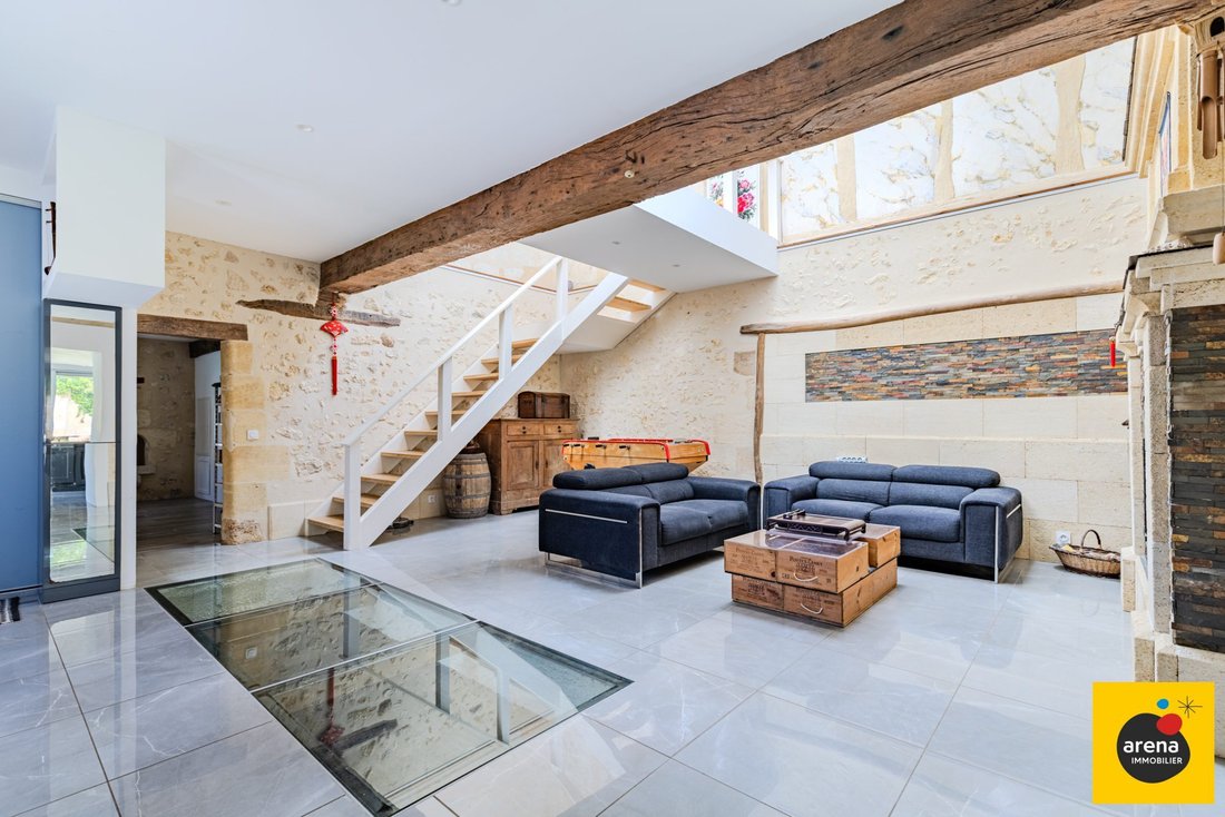 House in Saint-Caprais-de-Bordeaux, Nouvelle-Aquitaine, France 3 - 17769750