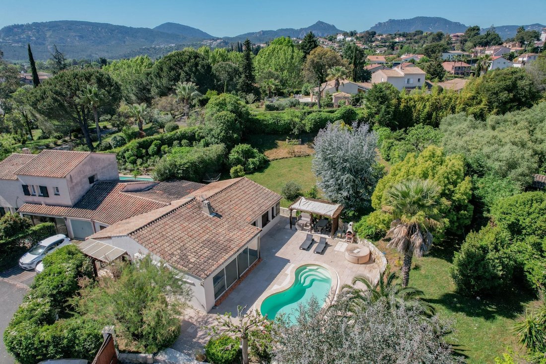 Villa a Les Termes, Mandelieu-la-Napoule, Francia 5 - 17766086