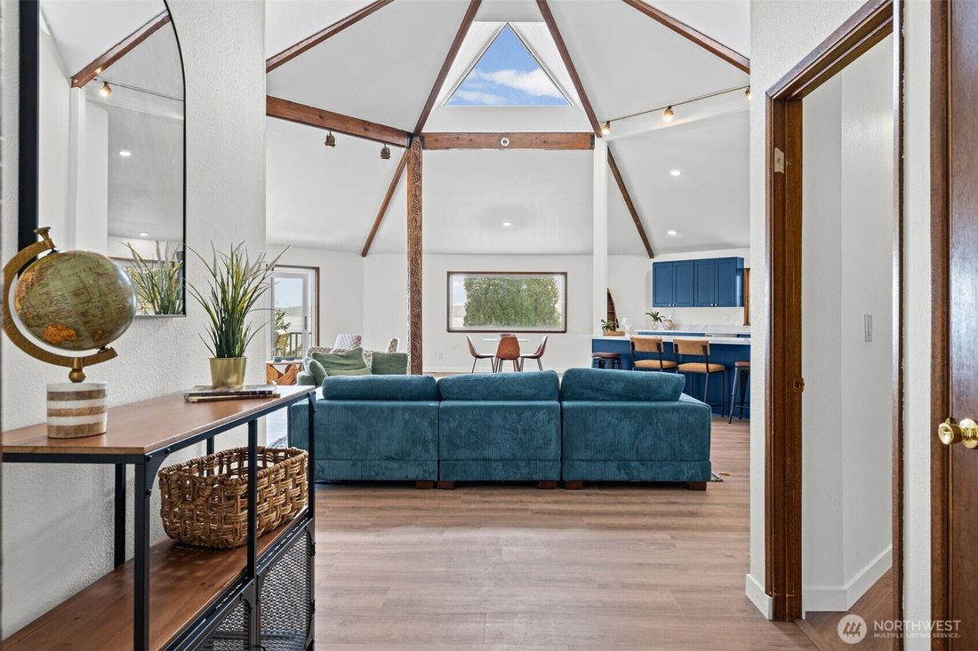 House in Anderson Island, Washington, United States 4 - 17766175