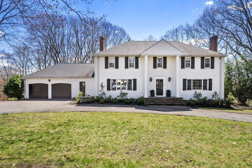 House in Wellesley, Massachusetts, United States 1 - 17769807