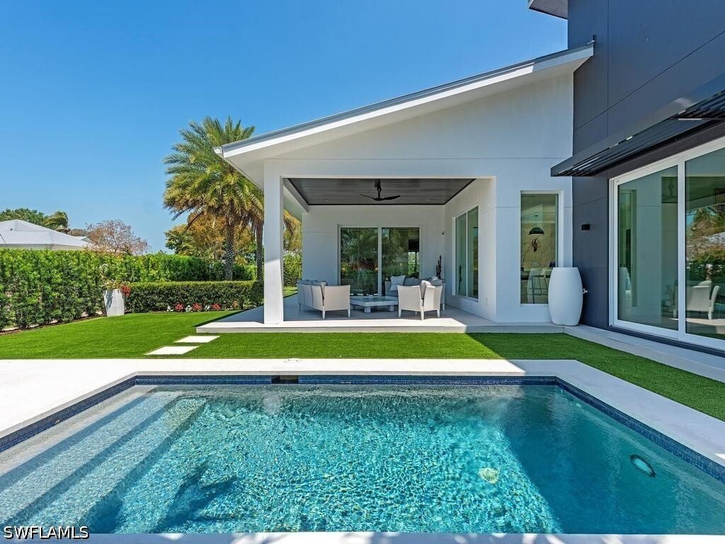 House in Naples, Florida, United States 4 - 17764485