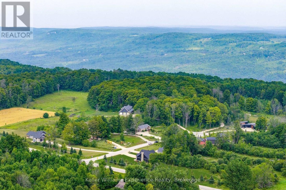 House in Grey Highlands, Ontario, Canada 1 - 17765070