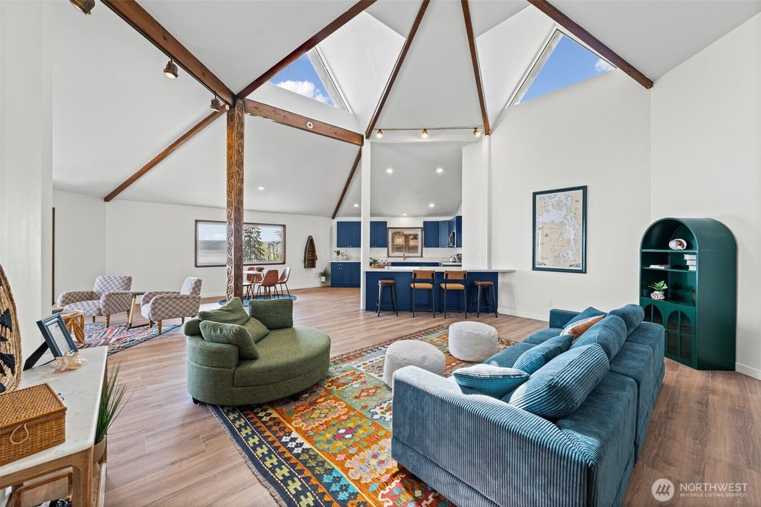 House in Anderson Island, Washington, United States 5 - 17766175