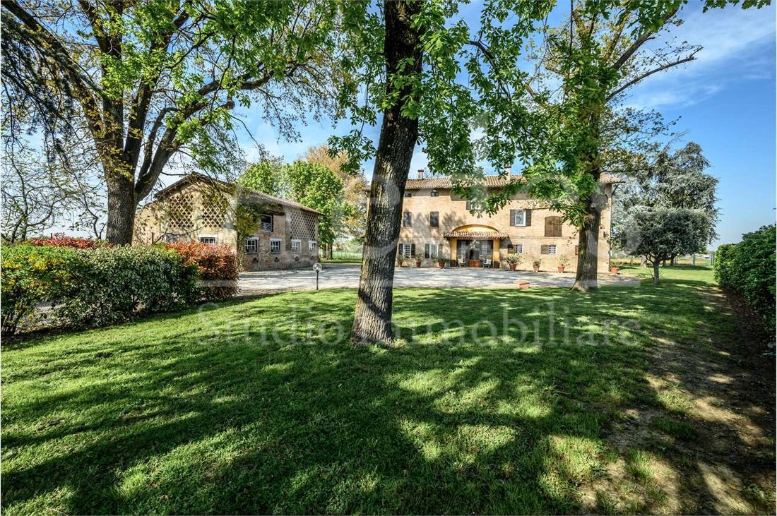 Villa in Formigine, Emilia-Romagna, Italy 3 - 12850905