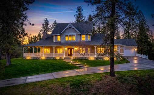 House in Newport, Washington, United States 1