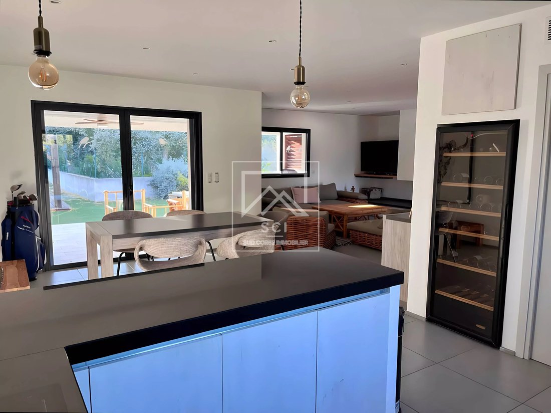 Villa in Sainte-Lucie-de-Porto-Vecchio, Corsica, France 5 - 17764535