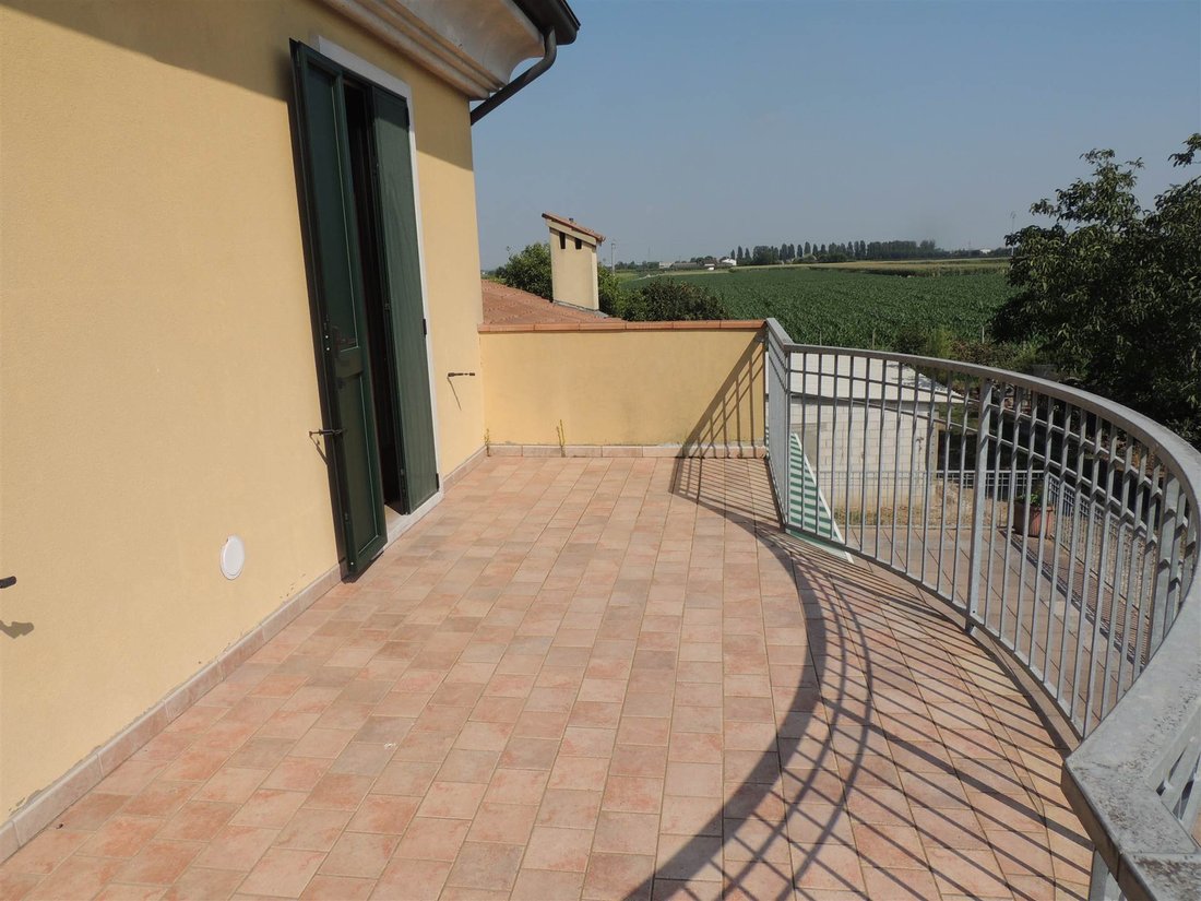 Villa in Villafranca di Verona, Veneto, Italy 5 - 17766025