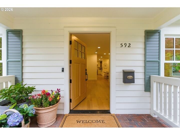 House in Lake Oswego, Oregon, United States 2 - 17766944