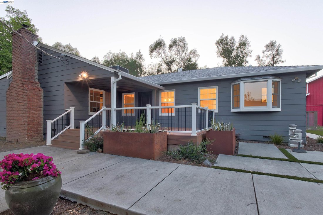 House in Davis, California, United States 1 - 17769173