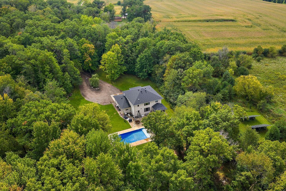 House in Roberts, Wisconsin, United States 4 - 16708827