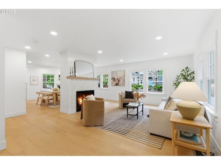 House in Lake Oswego, Oregon, United States 3 - 17766944